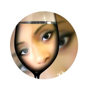 Meet your Posher, Jade